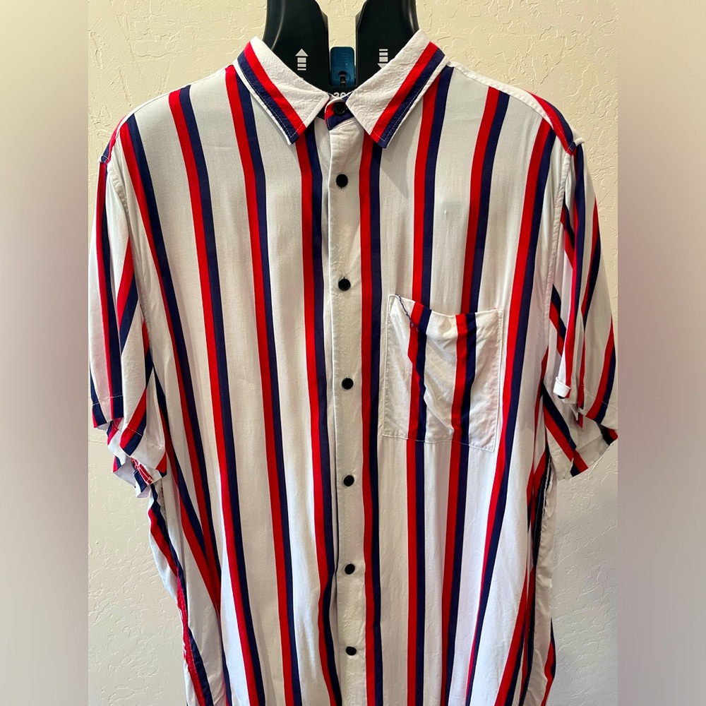 H&M casual button down shirt